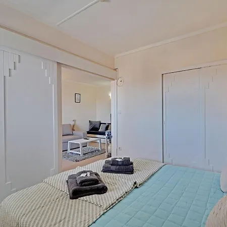 Apartment Praia Da Rocha Cosy By Homing