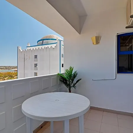 Praia Da Rocha Cosy By Homing Portimão