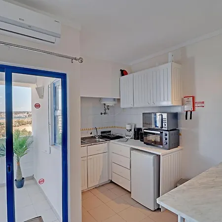 Apartment Praia Da Rocha Cosy By Homing Portimão